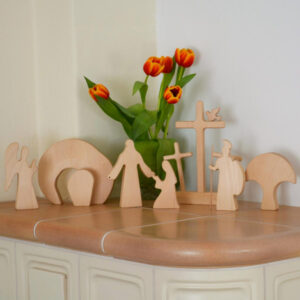 Easter Scene Wooden Decoration
